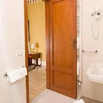 Tower Отель 2*