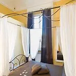 Tower Отель 2*